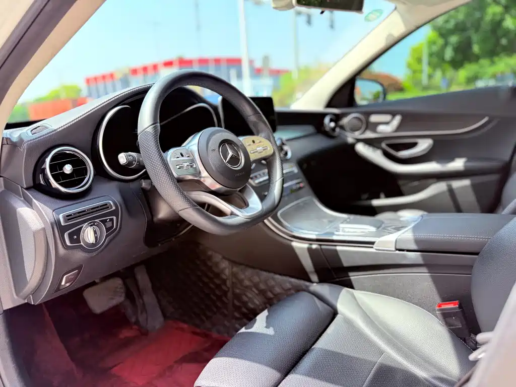 Mercedes-Benz C-Class 2020 — фото 7