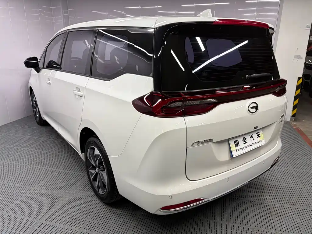 GAC Trumpchi M6 2022 — фото 18