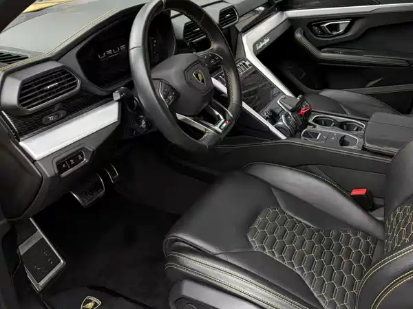 Lamborghini Urus 2019