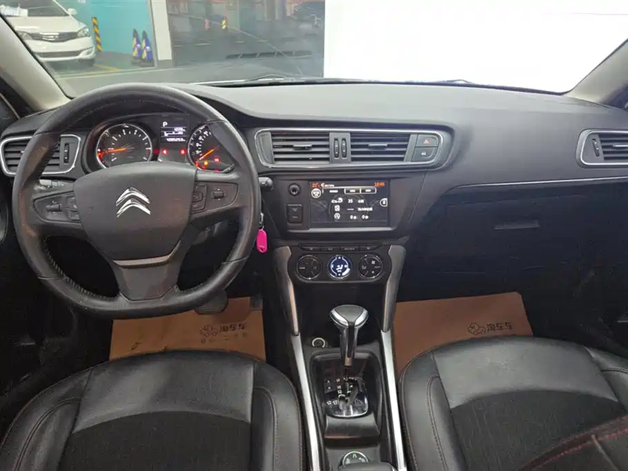 Citroen C3-XR 2015 — фото 12