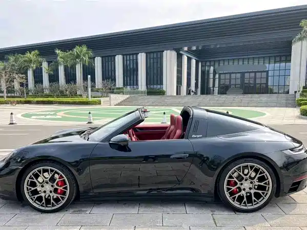 Porsche 911 2022