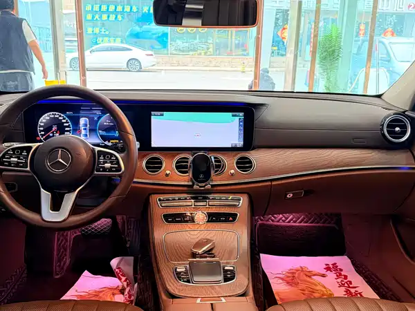 Mercedes-Benz E-Class 2020