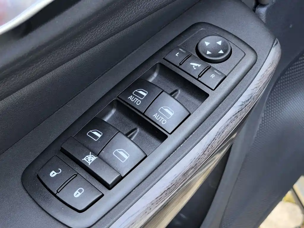 Jeep Cherokee 2021 — фото 20
