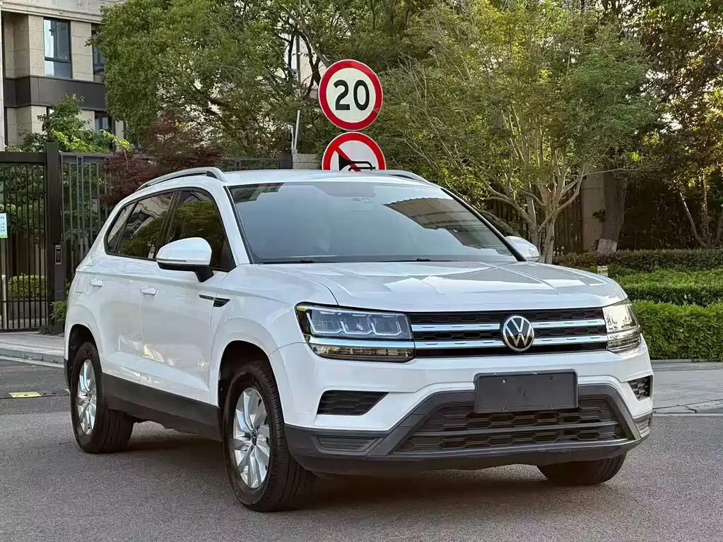 Volkswagen Tharu 2022 — фото 2
