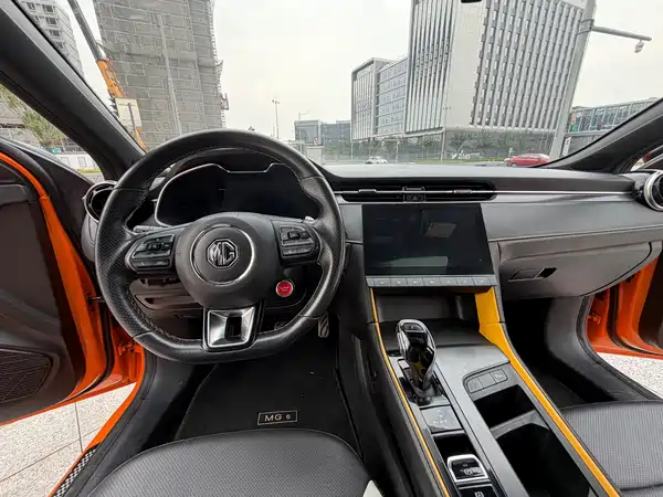 MG6 2022