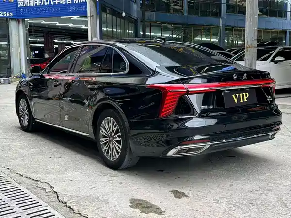 Hongqi H5 2023