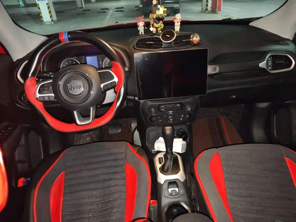 Jeep Renegade 2021 — фото 13