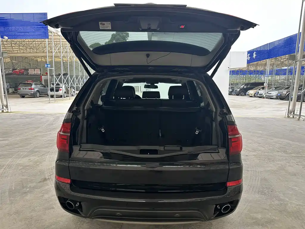 BMW X5 2012 — фото 14
