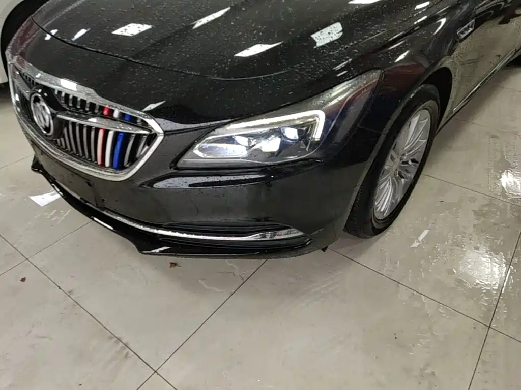 Buick LaCrosse 2018 — фото 24