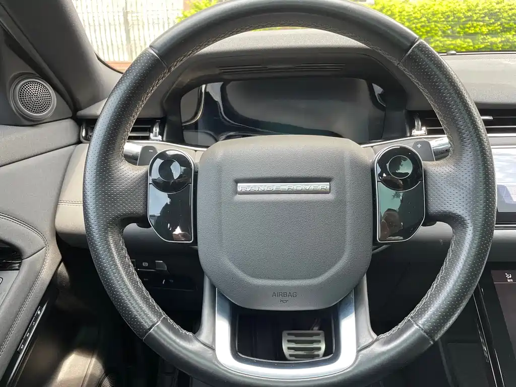 Land Rover Evoque 2020 — фото 19