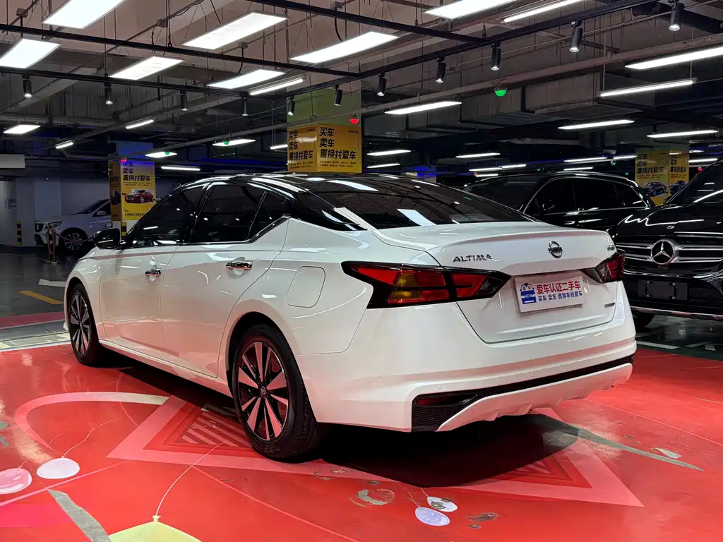 Nissan Teana 2021