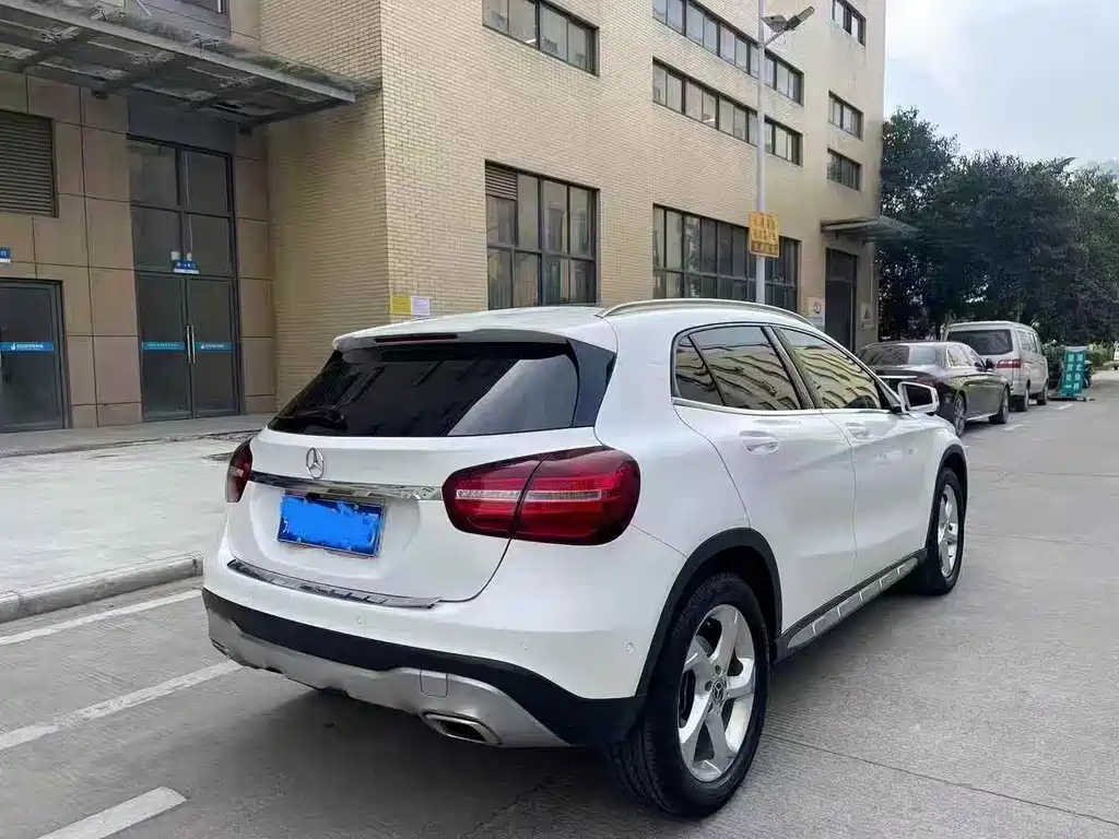 Mercedes-Benz GLA 2019 — фото 7
