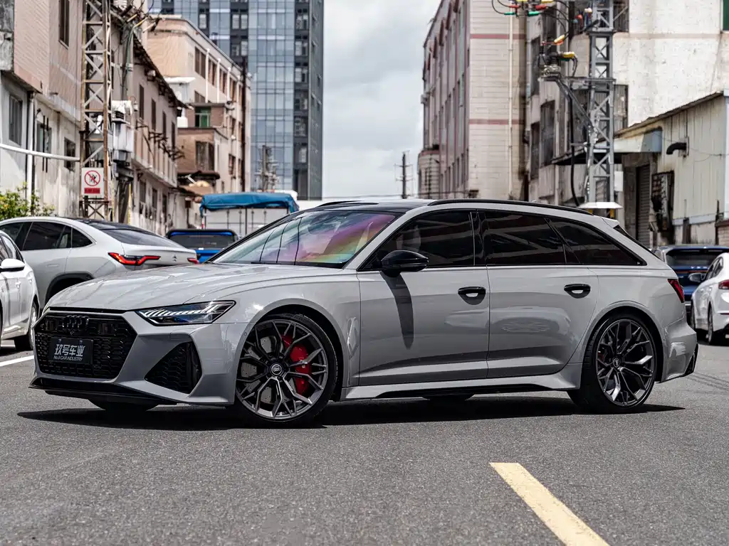 Audi RS 6 2023