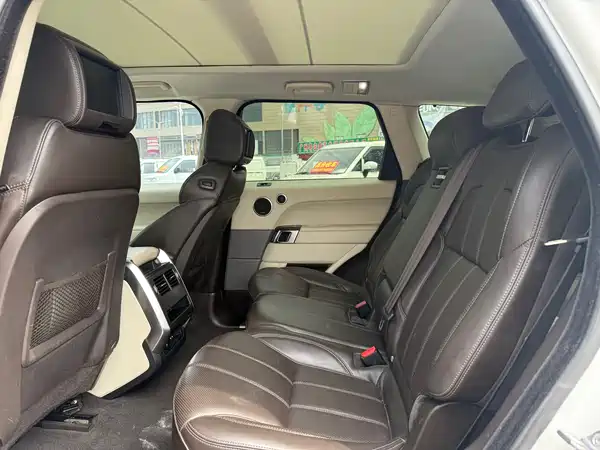 Land Rover Range Rover Sport 2016