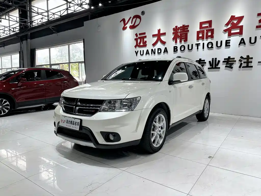 Dodge Journey 2014 — фото 1