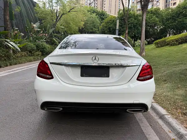 Mercedes-Benz C-Class 2017