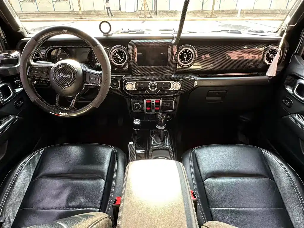 Jeep Wrangler 2020 — фото 9