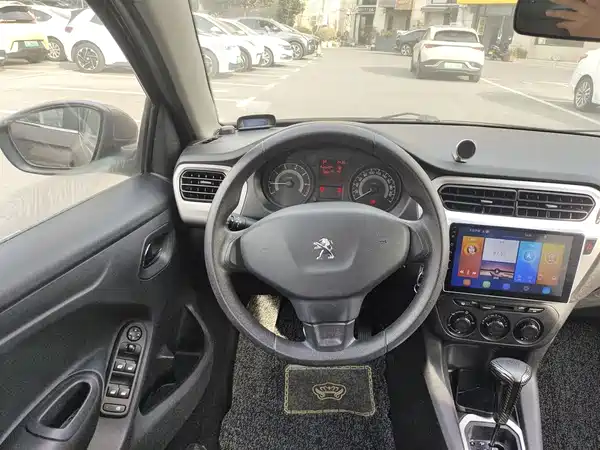 Peugeot 301 2016