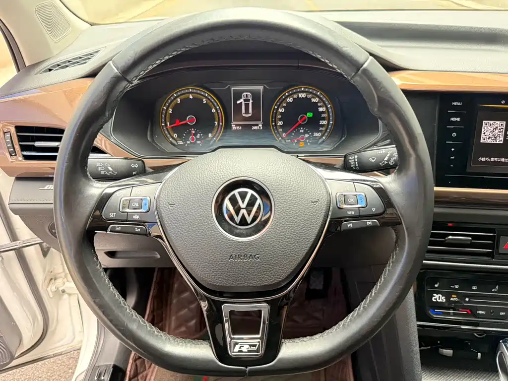 Volkswagen Tharu 2021 — фото 10