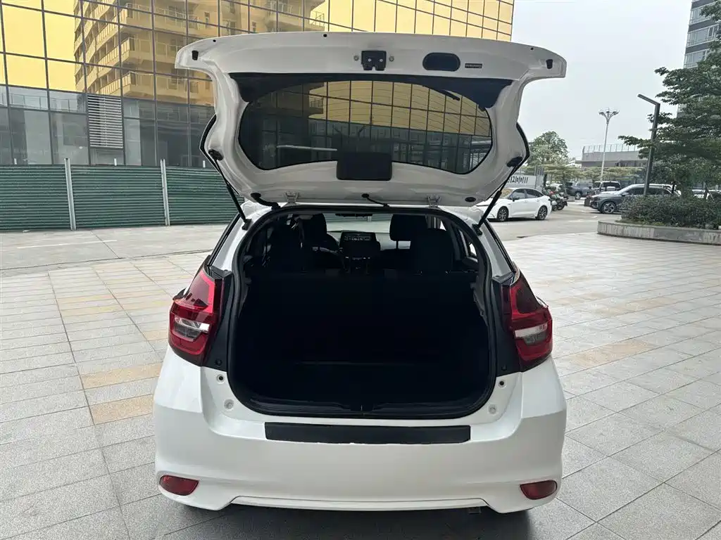 Toyota Vios FS 2020 — фото 19