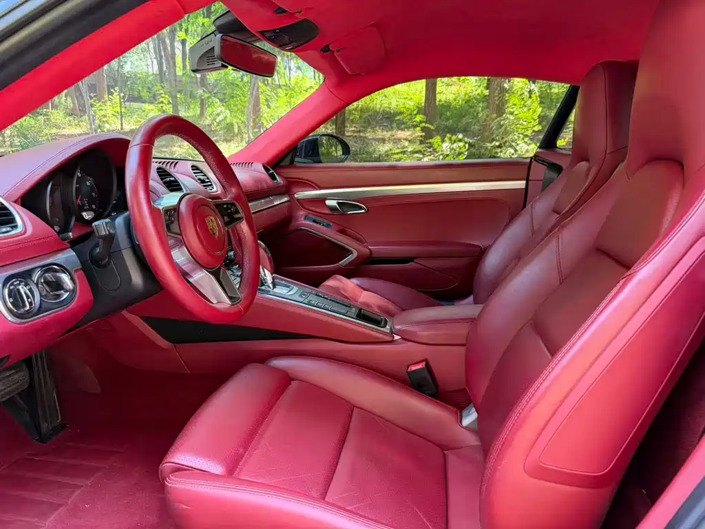 Porsche 718 2017