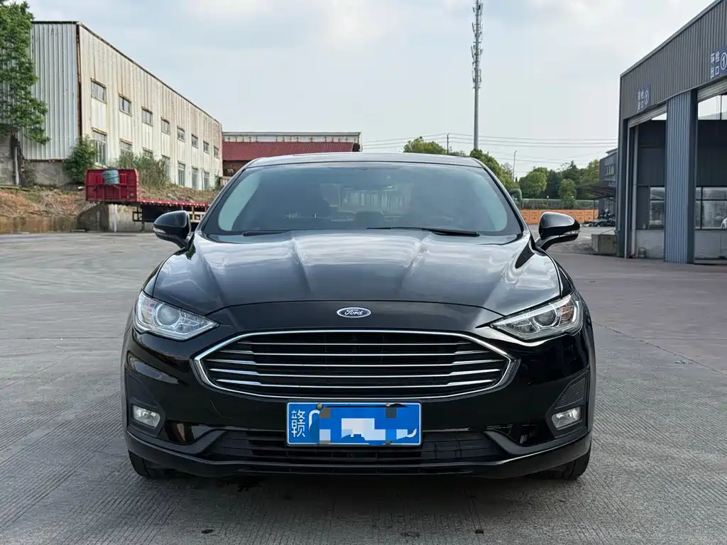 Ford Mondeo 2021 — фото 2