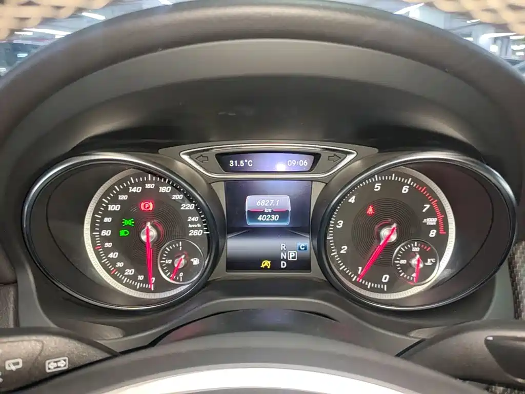 Mercedes-Benz GLA 2018 — фото 12