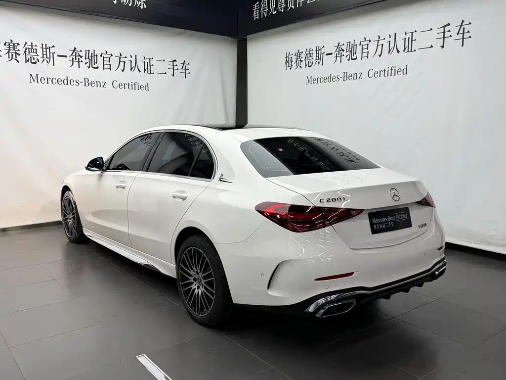 Mercedes-Benz C-Class 2025 — фото 13