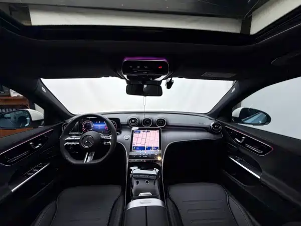 Mercedes-Benz C-Class 2025