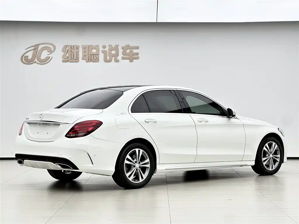 Mercedes-Benz C-Class 2017 — фото 5
