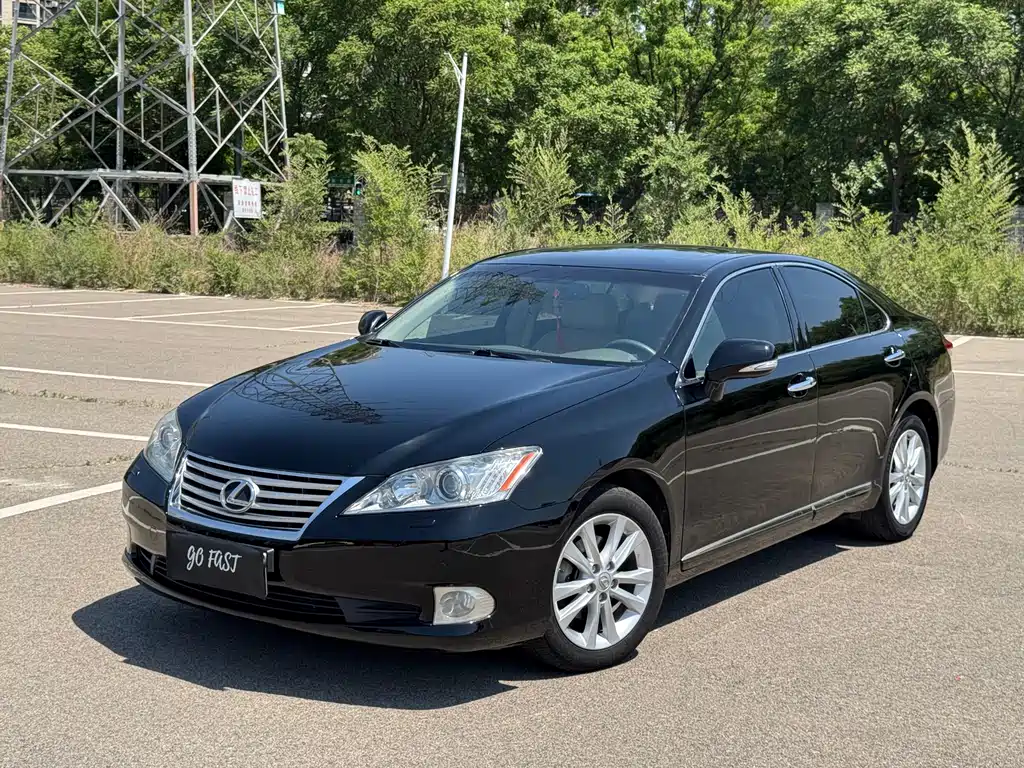 Lexus ES 2011