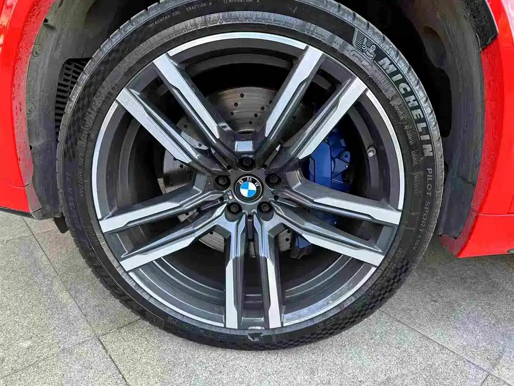 BMW X5 M 2021 — фото 15