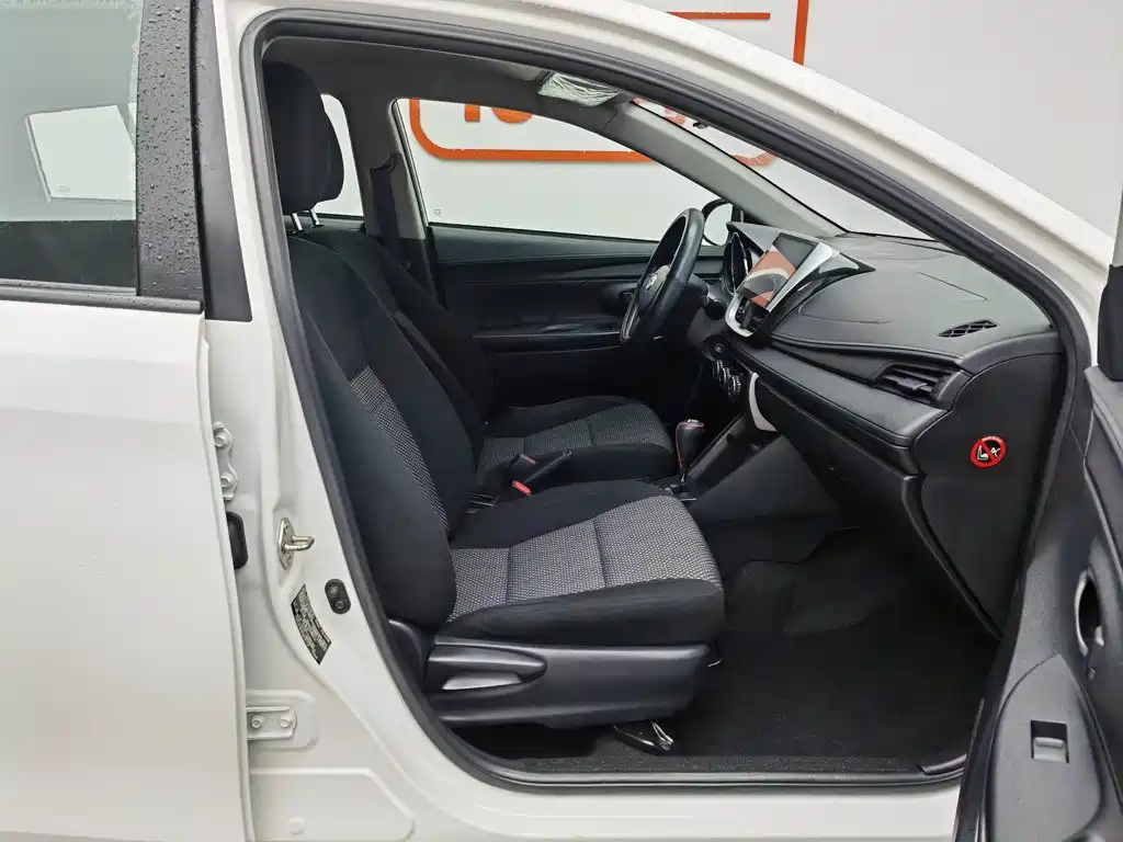 Toyota Vios FS 2017 — фото 23