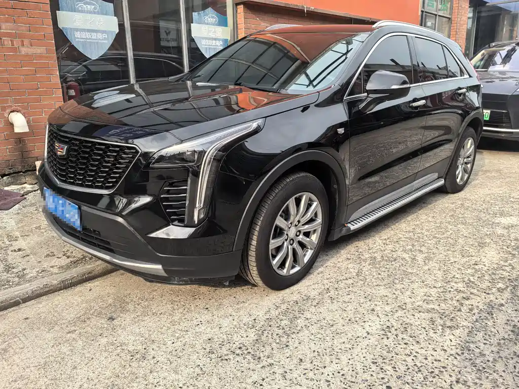Cadillac XT4 2020 — фото 1