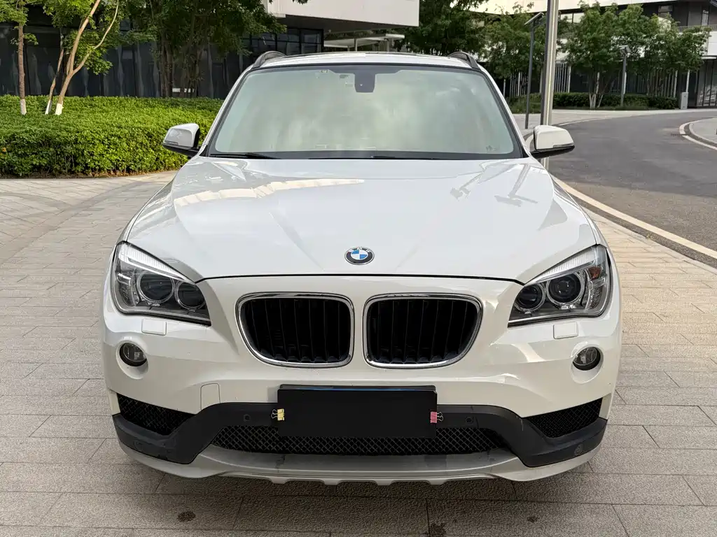BMW X1 2015 — фото 2