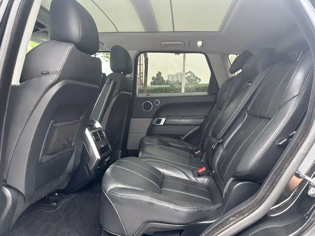 Land Rover Sport 2018 — фото 13