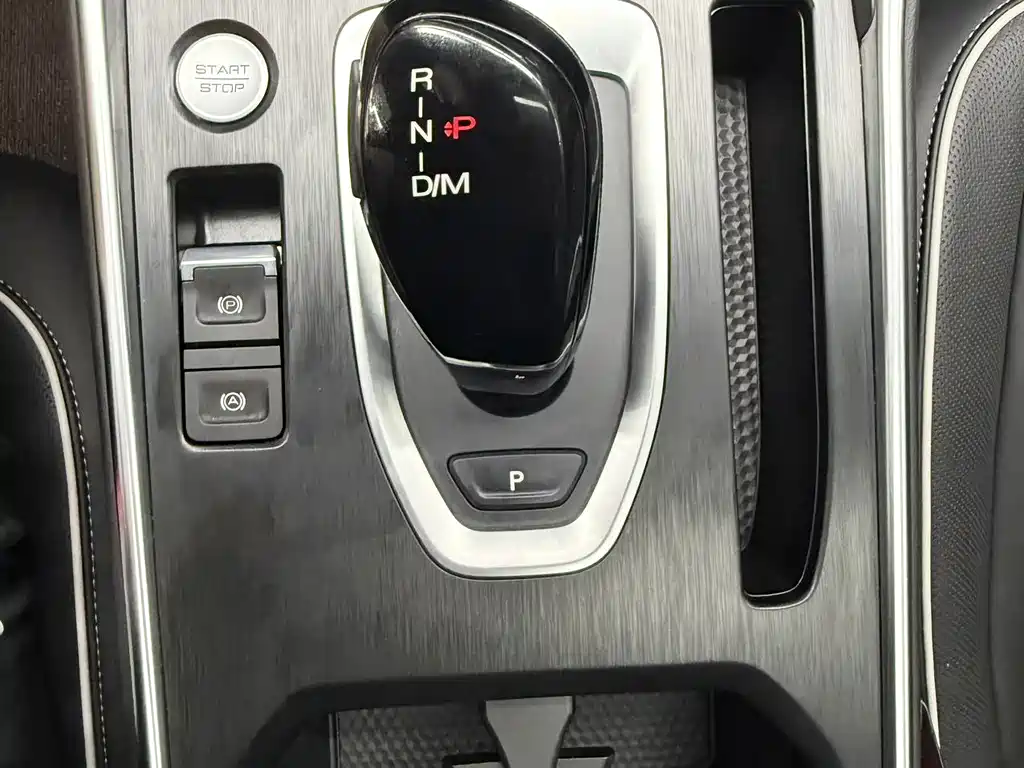 Haval H6 2023 — фото 19