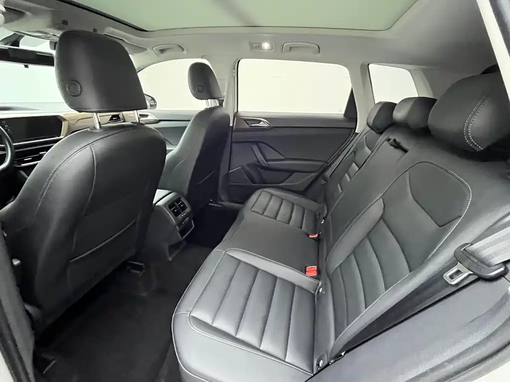 Volkswagen Tharu 2021