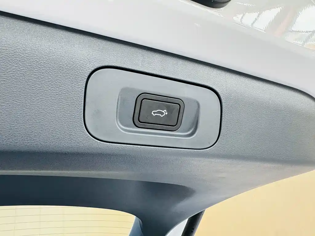 Geely Galaxy E5 2026 — фото 12
