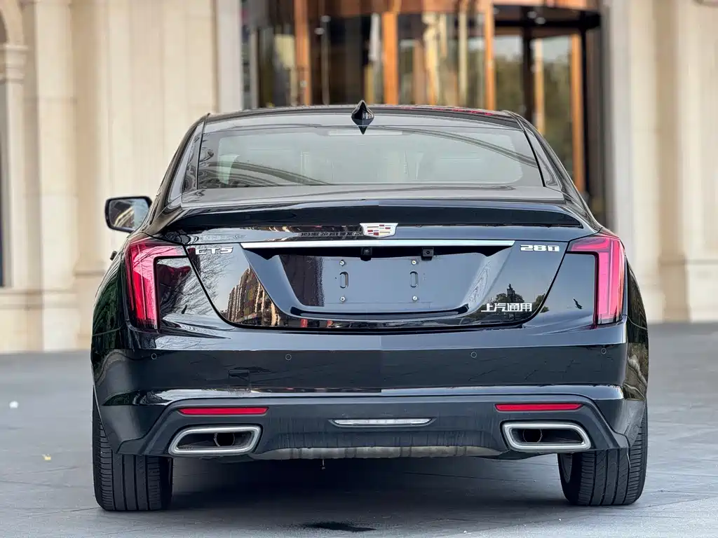 Cadillac CT5 2023 — фото 9