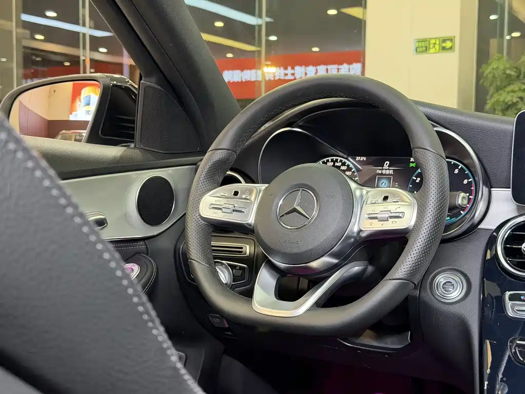 Mercedes-Benz C-Class 2020 — фото 11