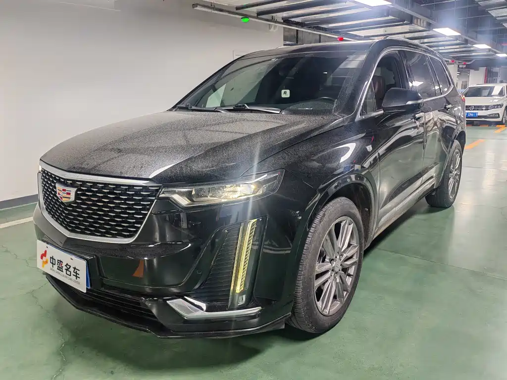 Cadillac XT6 2022 — фото 1