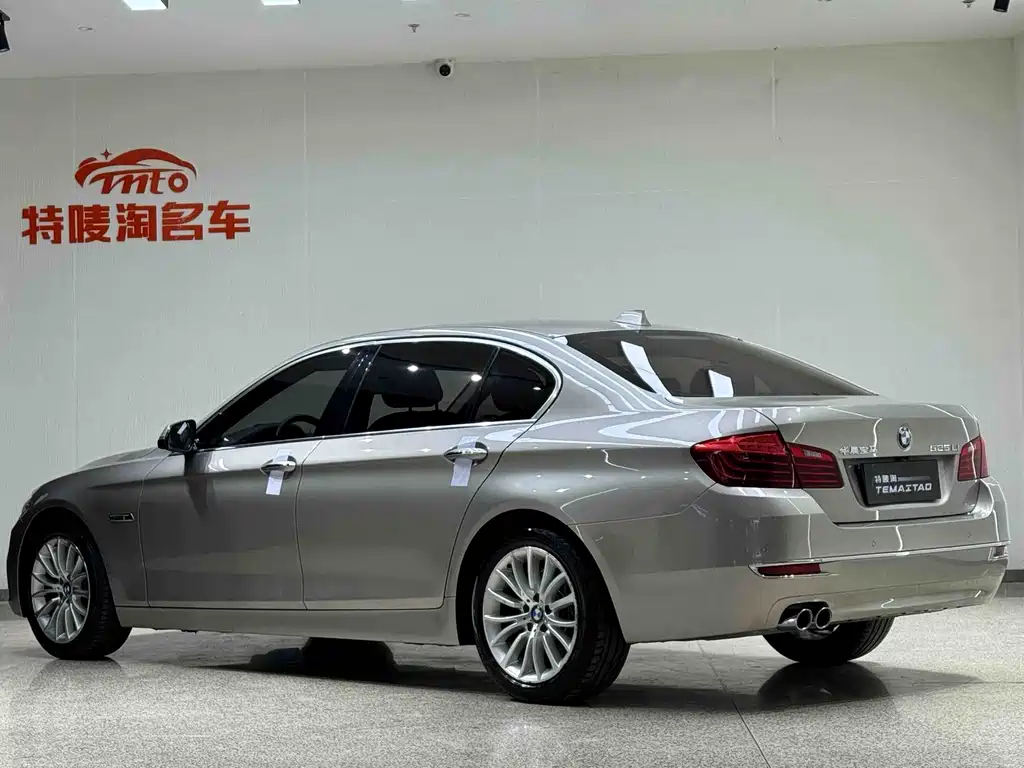 BMW 5 Series 2016 — фото 4