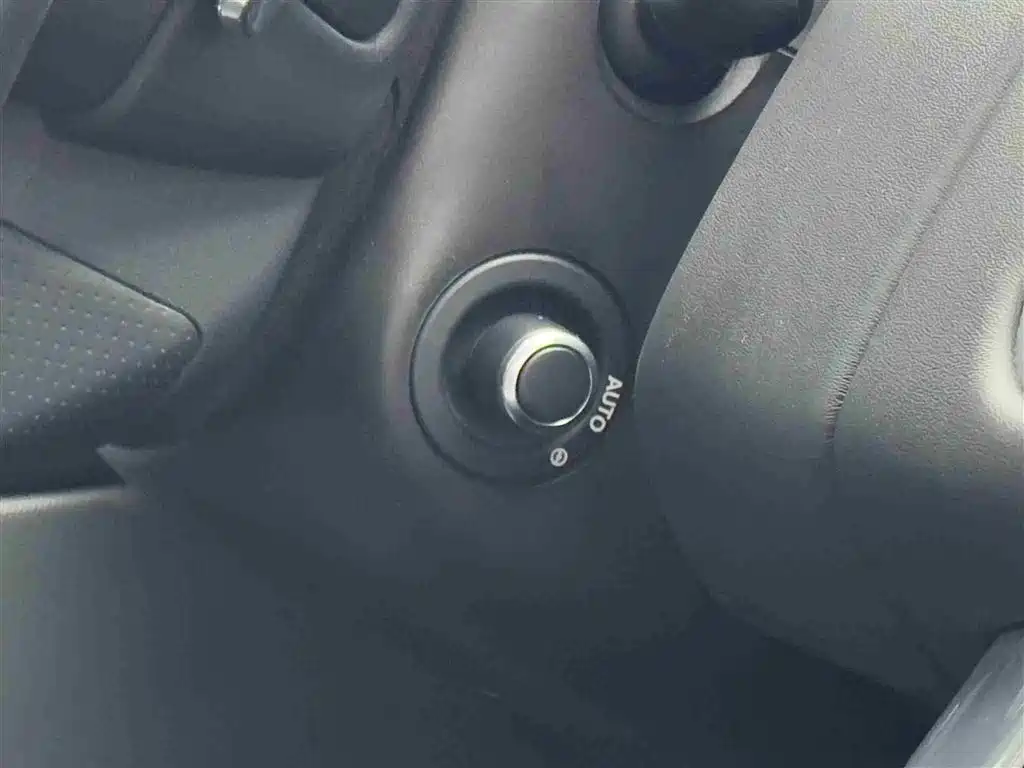 Land Rover Sport 2018 — фото 19