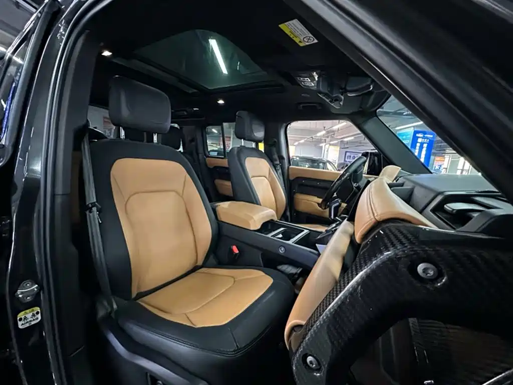 Land Rover Defender 2022 — фото 12