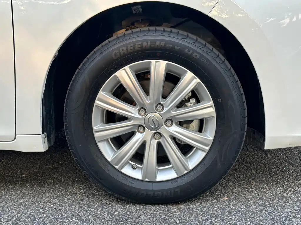 GAC Motor Trumpchi M6 2023 — фото 26