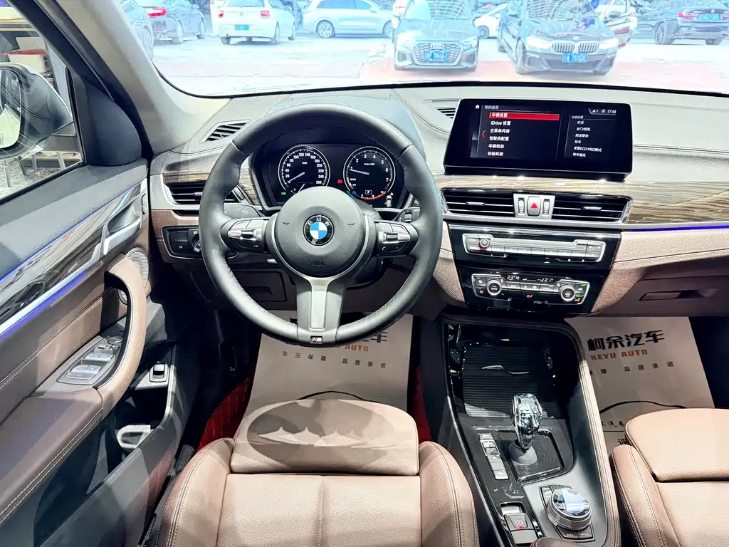 BMW X1 2022 — фото 10