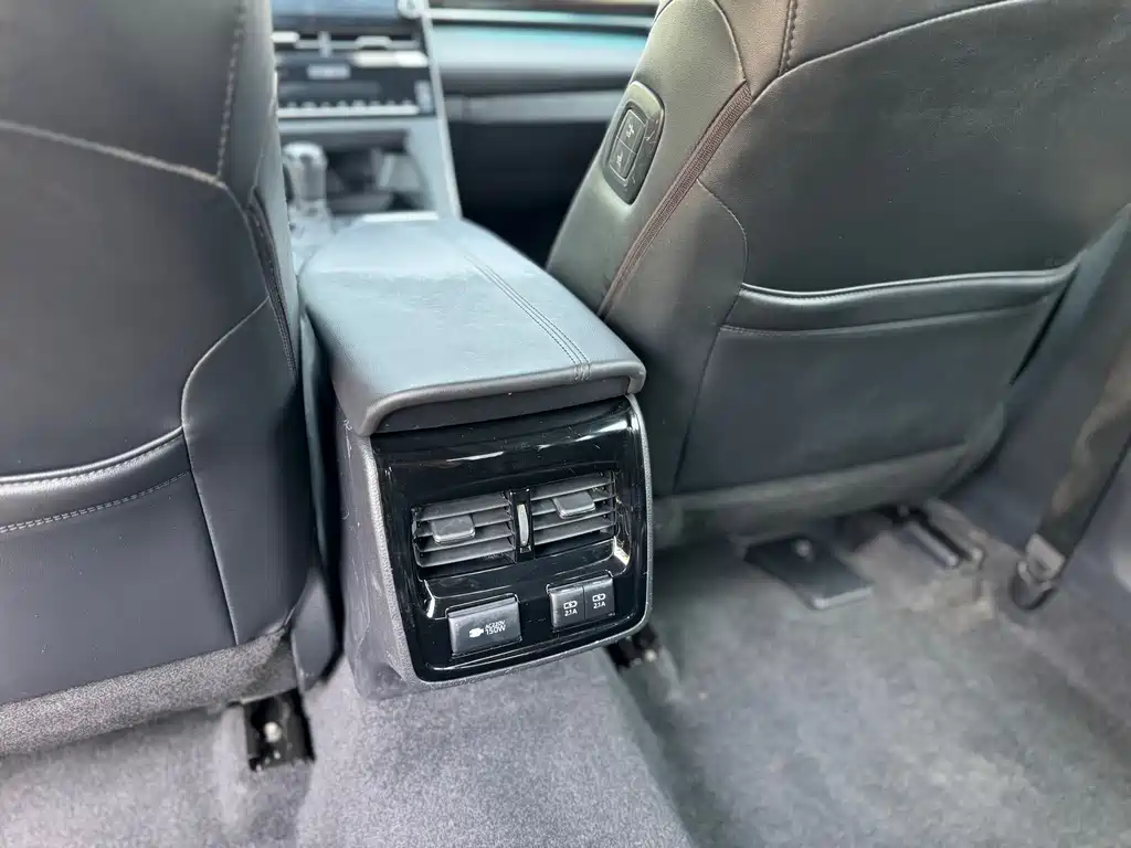 Toyota Avalon 2019 — фото 10
