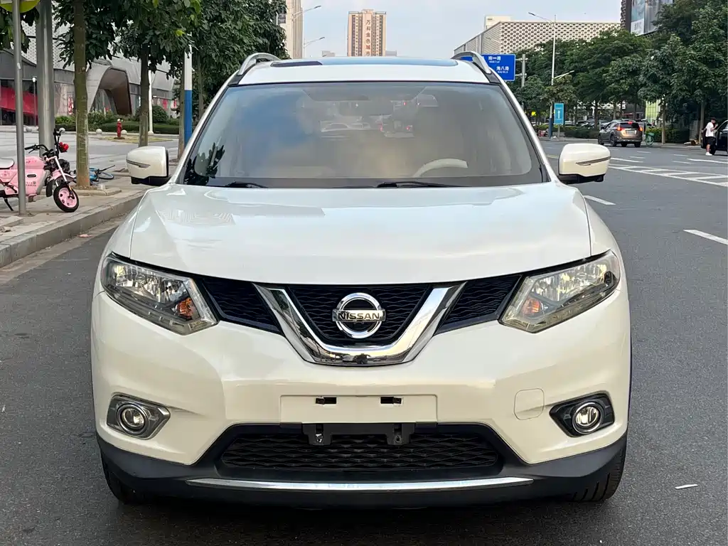 Nissan X-Trail 2014