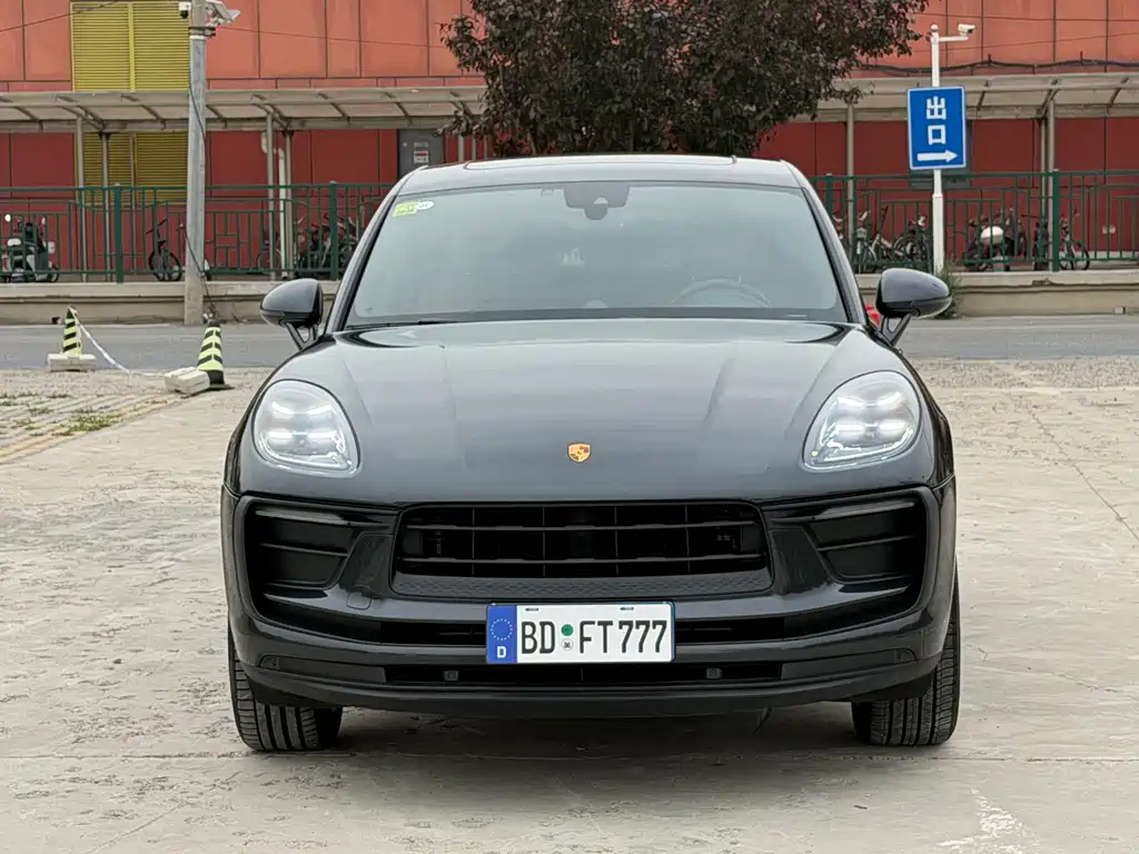 Porsche Macan 2024 — фото 2